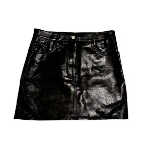 Aritzia Black Mini Pencil Skirt for Night Out